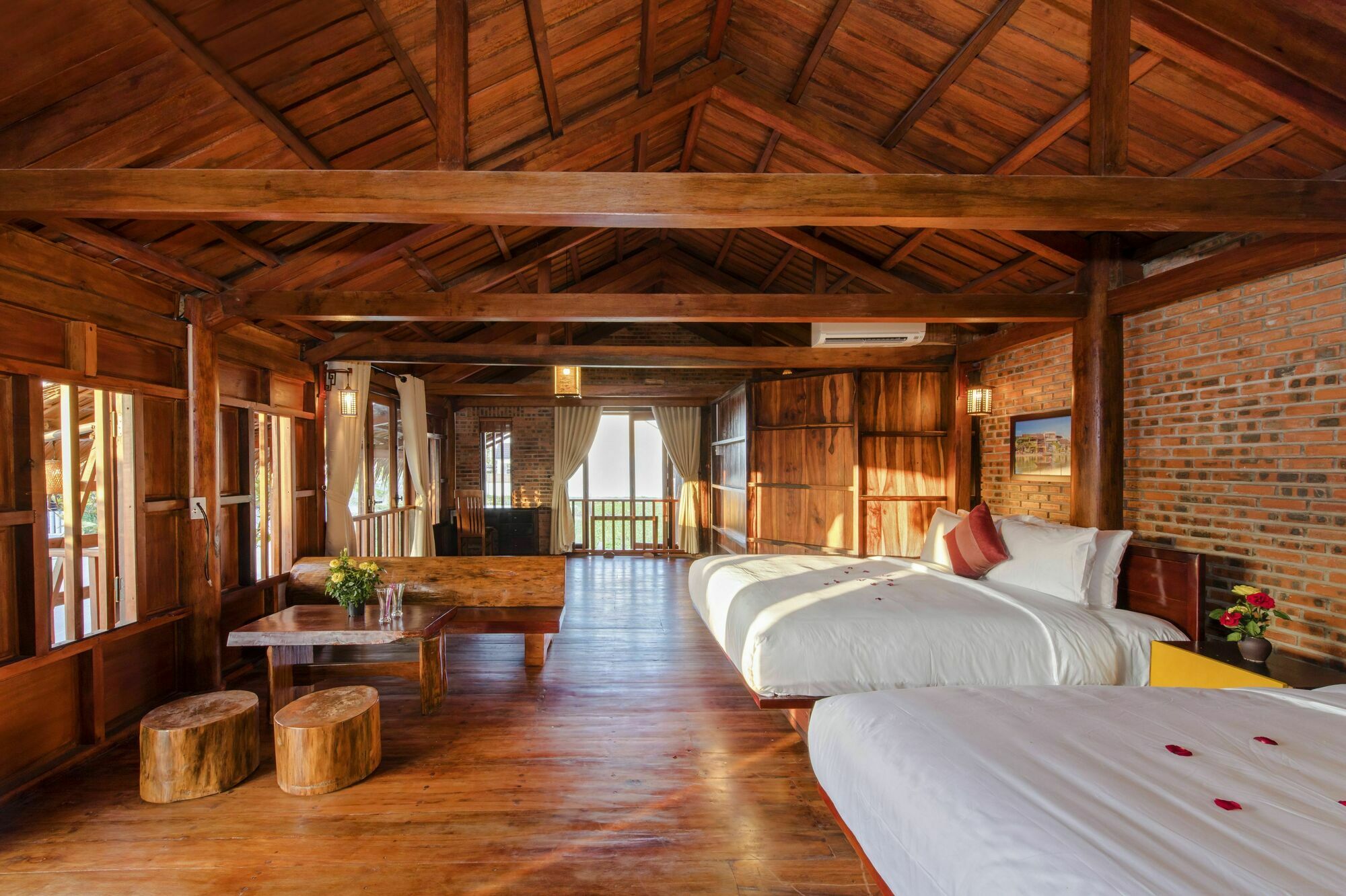 הוי אן Wooden Lodge Homestay Hoian מראה חיצוני תמונה